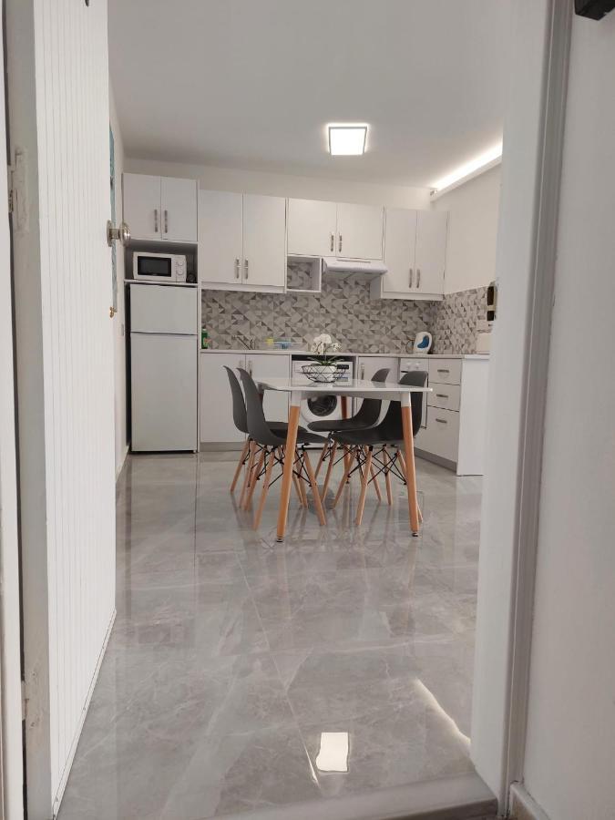 Amazing Napa Apartment Ayia Napa Exteriör bild